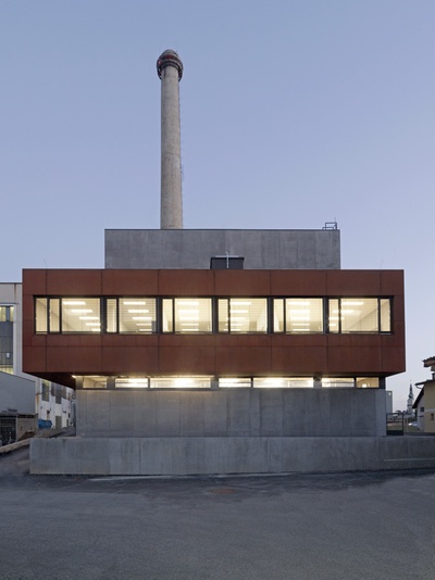 Klagenfurt (K);
Fernheizkraftwerk Klagenfurt, Neu- und Umbau Heizzentrale;
Bauherr_in: Stadtwerke AG Klagenfurt;
Architektur: Architekturbüro Wetschko, Klagenfurt – © Gisela Erlacher Klagenfurt (K);
Fernheizkraftwerk Klagenfurt, Neu- und Umbau Heizzentrale;
Bauherr_in: Stadtwerke AG Klagenfurt;
Architektur: Architekturbüro Wetschko, Klagenfurt
