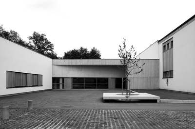 ZWISCHENRAUM – Neue Mittelschule Wölfnitz, Kärnten; Bauherr: Landeshauptstadt Klagenfurt am Wörthersee Immobilien KG; Architektur: winkler+ruck architekten, Klagenfurt