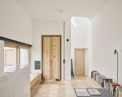 Bauherr:in: David Schreyer / Beate Wetzelsberger / Sonja Lanzinger
Architektur: Architekt DI Antonius Lanzinger 
Tragwerksplanung: DI Martin Schindl