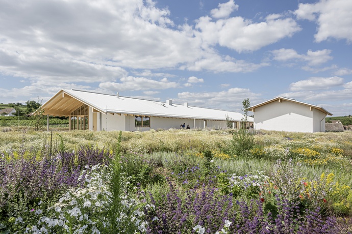 Bauherrschaft: Gruber Röschitz Wein GmbH
Architektur: Architects Collective ZT GmbH, Wien
Foto: Hertha Hurnaus – © Hertha Hurnaus Bauherrschaft: Gruber Röschitz Wein GmbH
Architektur: Architects Collective ZT GmbH, Wien
Foto: Hertha Hurnaus