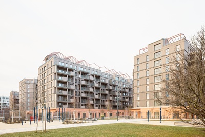 Bauherrschaft: MIGRA Gemeinnützige Wohnungsges.m.b.H. / BWS Gemeinnützige allgemeine Bau-, Wohn- und Siedlungsgenossenschaft
Architektur: ARGE Gerner Gerner Plus AllesWirdGut
Foto: tschinkersten Fotografie – © tschinkersten Fotografie Bauherrschaft: MIGRA Gemeinnützige Wohnungsges.m.b.H. / BWS Gemeinnützige allgemeine Bau-, Wohn- und Siedlungsgenossenschaft
Architektur: ARGE Gerner Gerner Plus AllesWirdGut
Foto: tschinkersten Fotografie