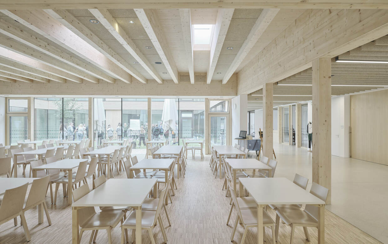 no_hlt_retz_tourismusschulen_bild-17von18_hlt_retz_-_tourismusschulen_c_david_schreyer_bild_17_jpg.jpg-web.jpg no_hlt_retz_tourismusschulen_bild-17von18_hlt_retz_-_tourismusschulen_c_david_schreyer_bild_17_jpg.jpg-web.jpg