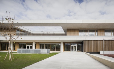 Bauherr:in:	Gemeinde Wals-Siezenheim 
Architektur:	thalmeier architektur 
Freiraumplanung: DnD Landschaftsplanung ZT KG 
Tragwerksplanung: Quercraft GmbH