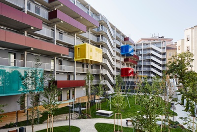Wien;
Smart Wohnen - Wohnbebauung Hauptbahnhof/Sonnwendviertel II;
Bauherr_in: Heimbau Gemeinnützige Bau-, Wohnungs- und
Siedlungsgenossenschaft, Wien;
Architektur: GEISWINKLER & GEISWINKLER - Architekten ZT GmbH, Wien;
Freiraumplanung: Auböck + Kárász, Wien