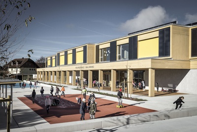 Salzburg:
Volksschule Hallwang
Bauherr_in: Gemeinde Hallwang
Architektur: LP architektur ZT GmbH