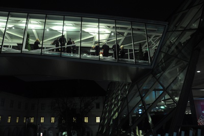 Die Bauherrenpreis-Verleihung 2009 fand im neuen Südflügel des Linzer Schlosses statt. Die Architekten des Südflügels: HoG Architektur (Martin Emmerer, Hansjörg Luser, Clemens Luser) – © Foto: Andreas Seyringer Die Bauherrenpreis-Verleihung 2009 fand im neuen Südflügel des Linzer Schlosses statt. Die Architekten des Südflügels: HoG Architektur (Martin Emmerer, Hansjörg Luser, Clemens Luser)