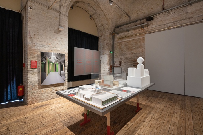 Ausstellung "Hollein Calling. Architektonische Dialoge"