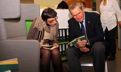 ...um die heimlich gewonnene Erkenntnis in weiteren Verhandlungen einsetzen zu können...