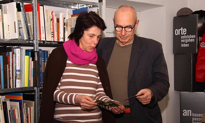 ...manche rufen sich noch einmal ihre Aufgabe in Erinnerung...