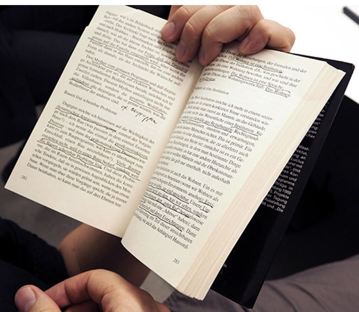 Burckhardt-MAGdas_HP