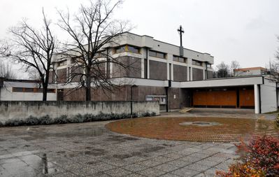 "Südstadt, Pfarrkirche" - Maria Enzersdorf, Arch. Hannes Lintl und Gerhard Düh, 1970