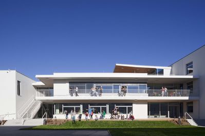 B(R)G Zehnergasse – Bauherrschaft: Bundesimmobiliengesellschaft (BIG), Peter Ehrenberger; Architektur: GABU Heindl Architektur, Gabu Heindl; Freiraum: Gabu Heindl mit Weidlfein Gartenkunst, Marlis Rief