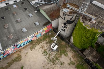 ORTE_Symposium_Transformation hat Bestand_Streetart am Gelaende der ehemaligen Tischlerei Fürst