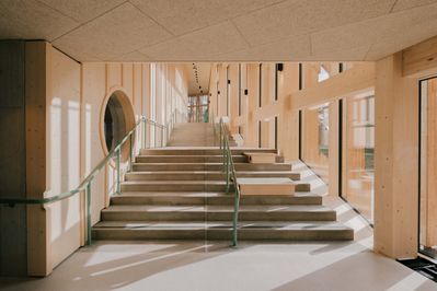 ORTE Bauvisite_ KinderKunstLabor Treppenspirale_St Poelten_Schenker Salvi Weber Architekten