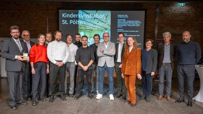 KinderKunstLabor, St. Pölten, Niederösterreich Bauherr:in: Stadt St. Pölten – Bürgermeister Matthias Stadler, Baudirektor Wolfgang Lengauer, NÖ Kulturwirtschaft GesmbH – Martin Maurer, KinderKunstLabor – Künstlerische Leiterin Mona Jas Architektur: Schenker Salvi Weber Architekten ZT GmbH