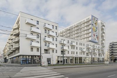 Bauherr:in: GESIBA Gemeinnützige Siedlungs- und Bau AG Architektur: Pichler & Traupmann Architekten ZT GmbH Freiraumplanung: DND Landschaftsplanung ZT GmbH Tragwerksplanung: Dorr-Schober & Partner, Ziviltechnikergesellschaft mbH