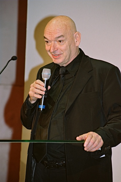 Jean Nouvel am Beginn seines Vortrags